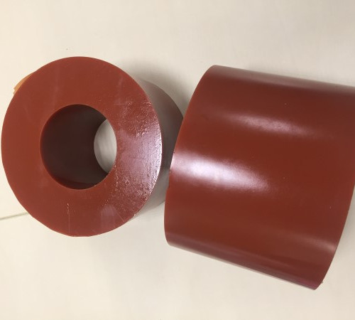 Manicotto in poliuretano colato in misura a richiesta